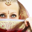 В студии: образ индийской девушки