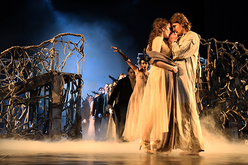 Фото мюзикла «Мастер и Маргарита»